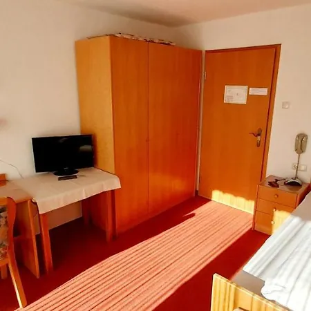 Отель Seemueller